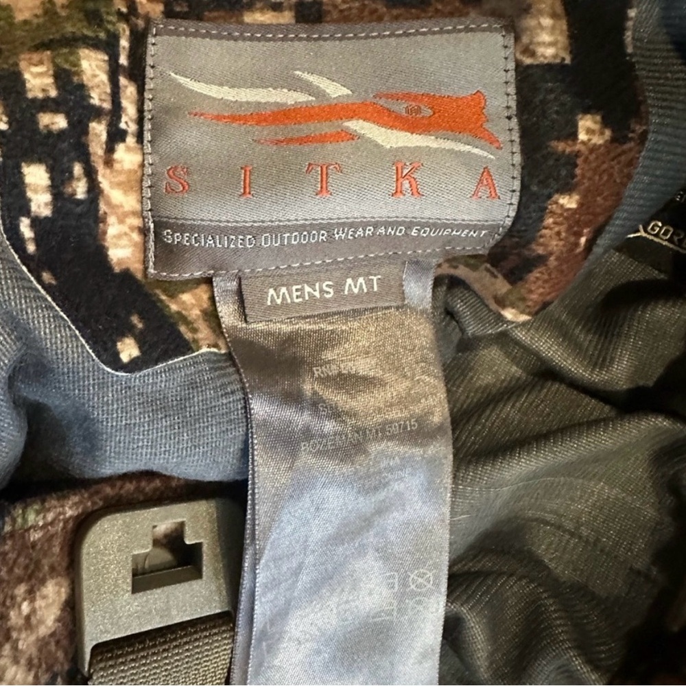 Sitka Thunderhead Pants - Picture 2 of 3